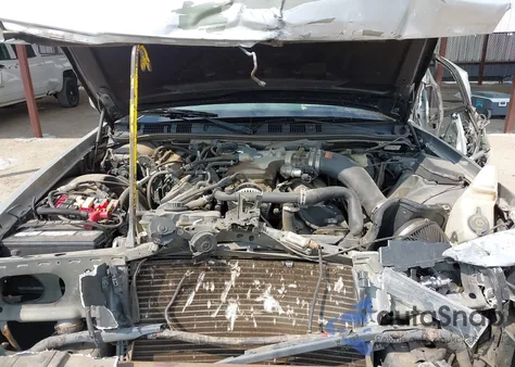 2003 Mercury Marauder from USA, damaged, VIN 2MEHM75V03X616869